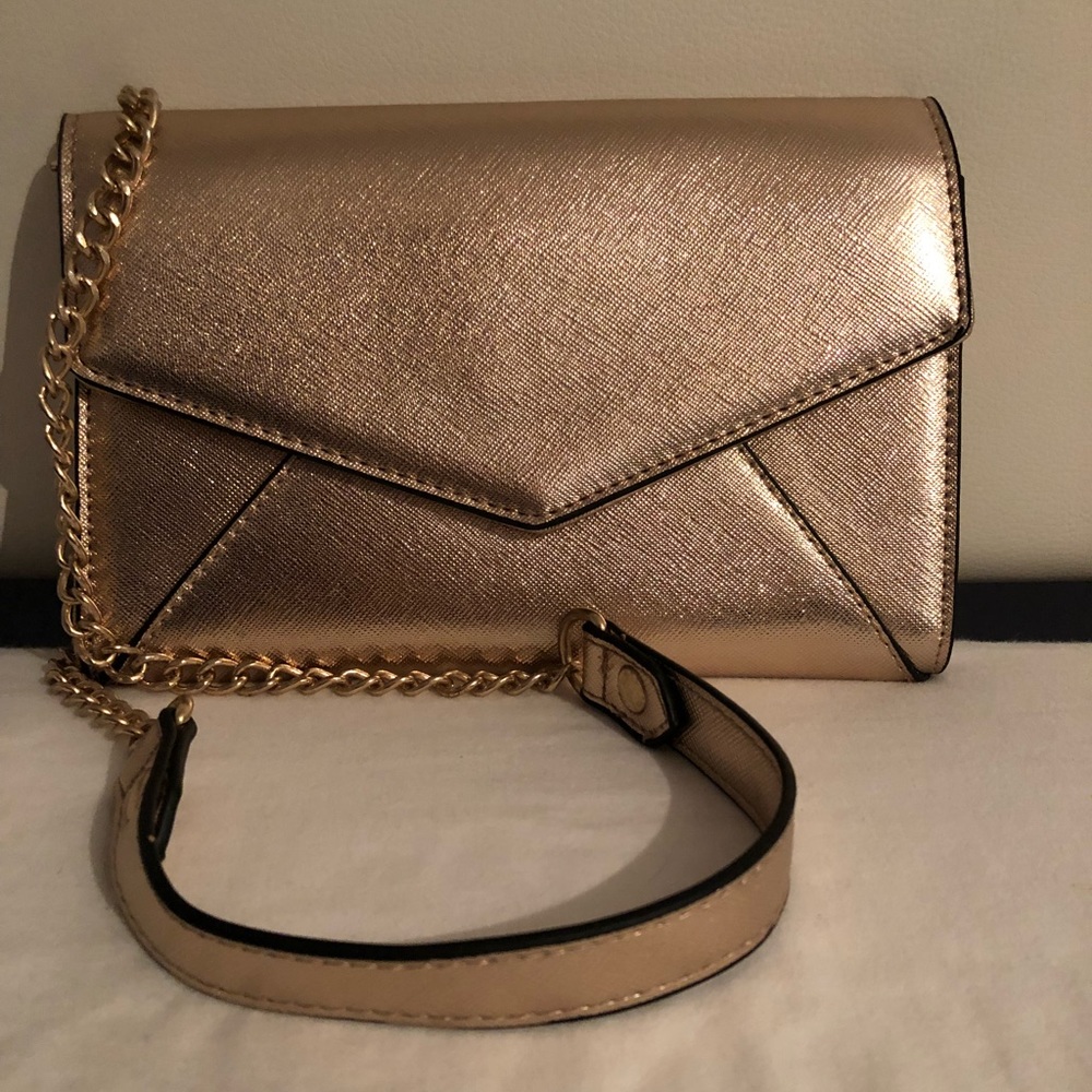 Small pink/gold purse